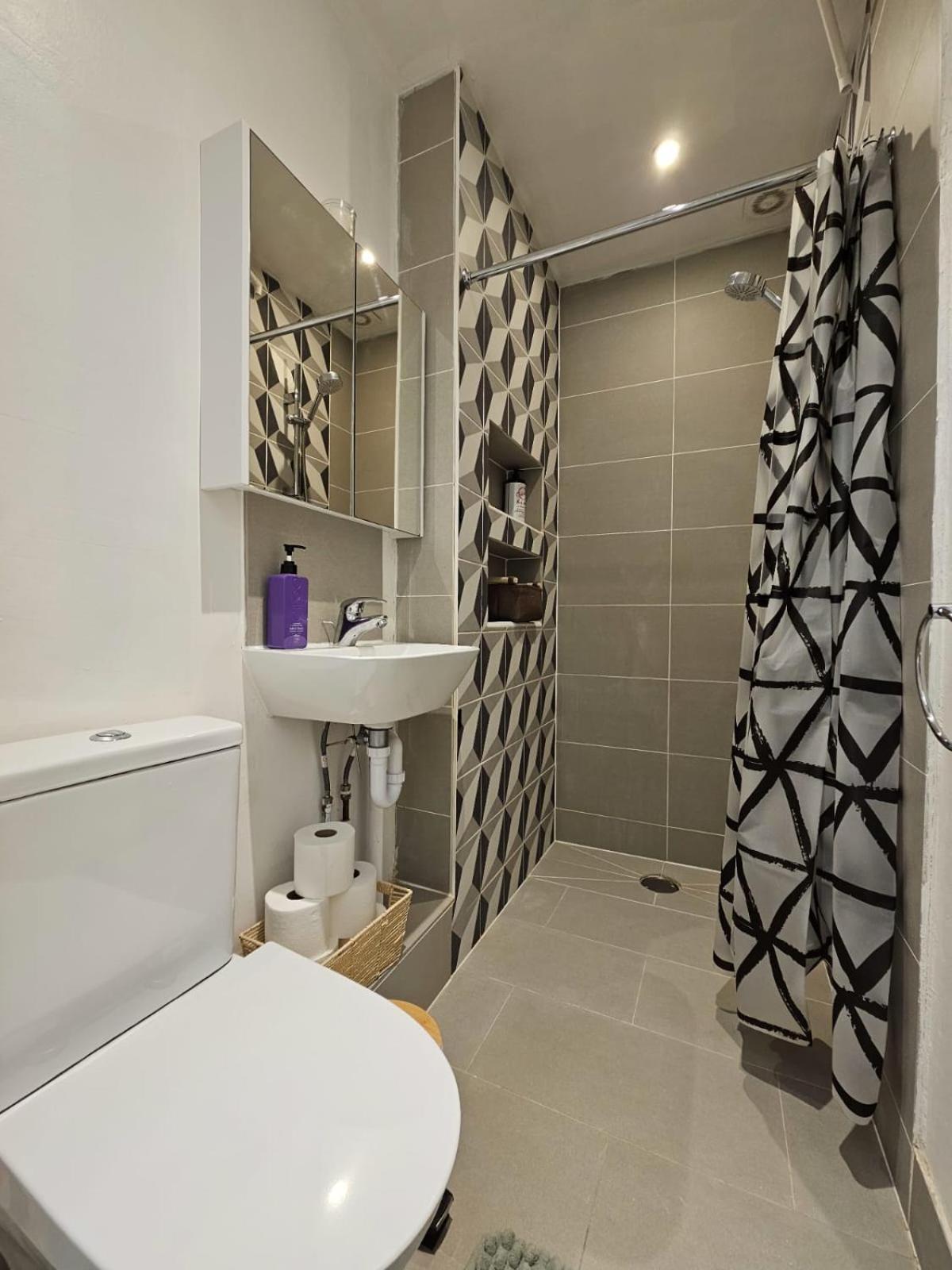 Beautiful And Spacious Flat London Exterior photo